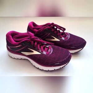 Brooks GTS 18 Athletic Running Shoes Womens 6.5 Deep Purple Summit White